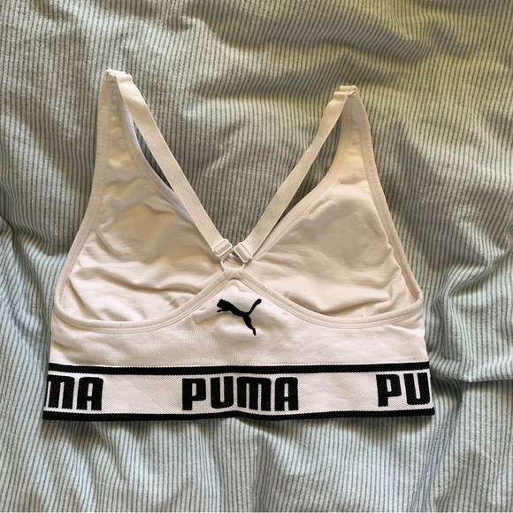 PUMA Seamless Sports Bra in white - Picture 4 of 6